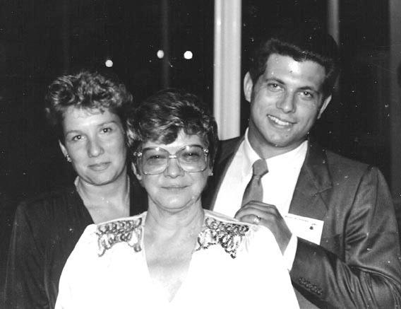 Gary Jr. and sister Dee with their mom, Sue at the 1993 Roadrunner Reunion